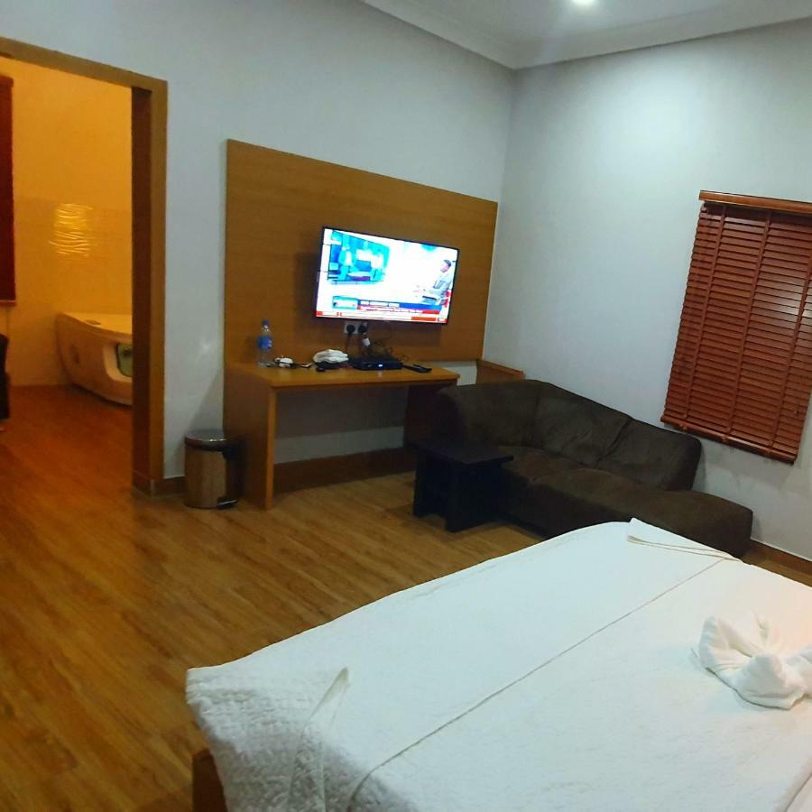Taverna Lounge & Boutique Hotel 哈科特港 外观 照片